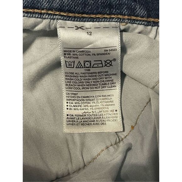 ❤️Old Navy Boyfriend Distressed Jeans - Picture 5 of 5